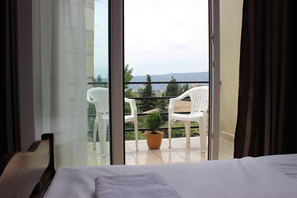 Hotel Nina Tbilisi Luaran gambar